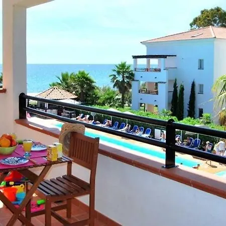 Hébergement de vacances Sleeps 2 Pool Wifi T805897 Moriani-Plage