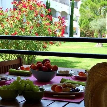 Sleeps 2 Pool Wifi T805897 Hébergement de vacances